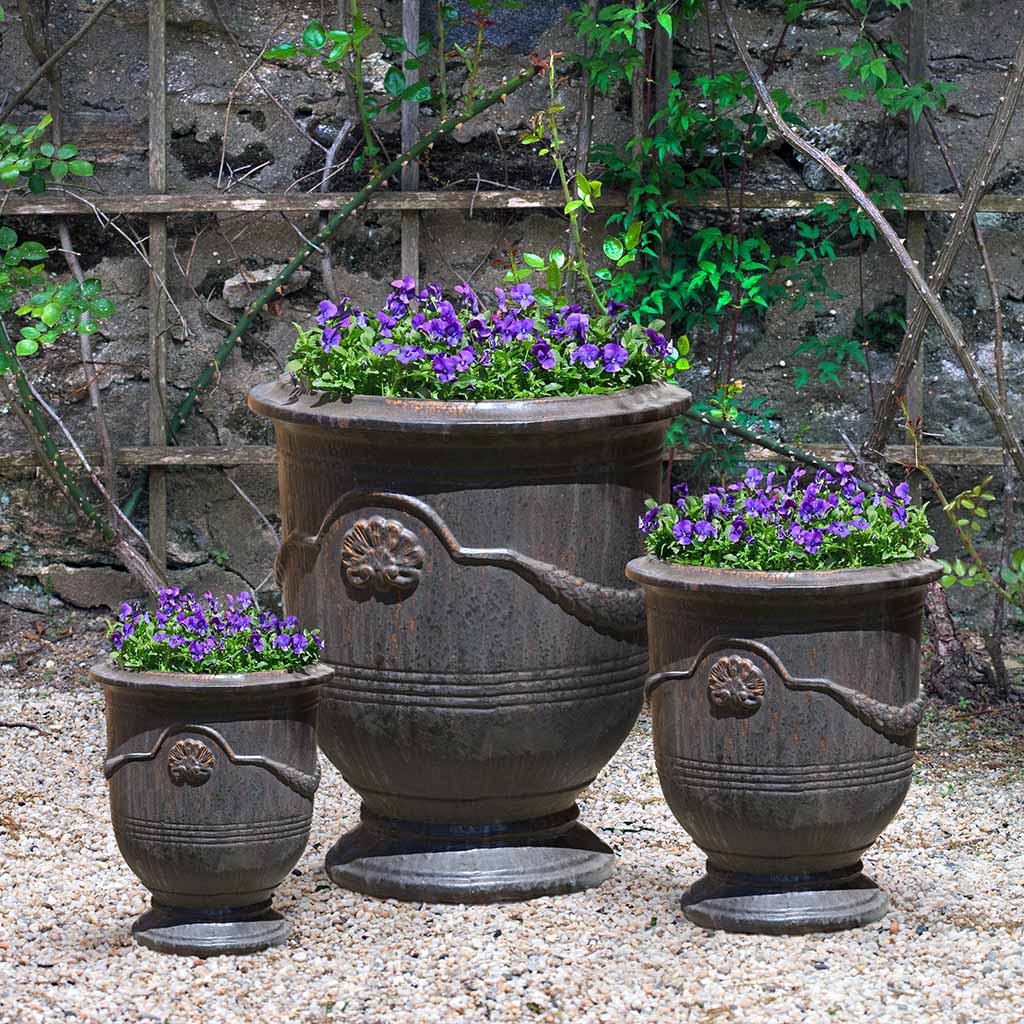 Coquille Anduze Urn Planter Set of 3 Campania International