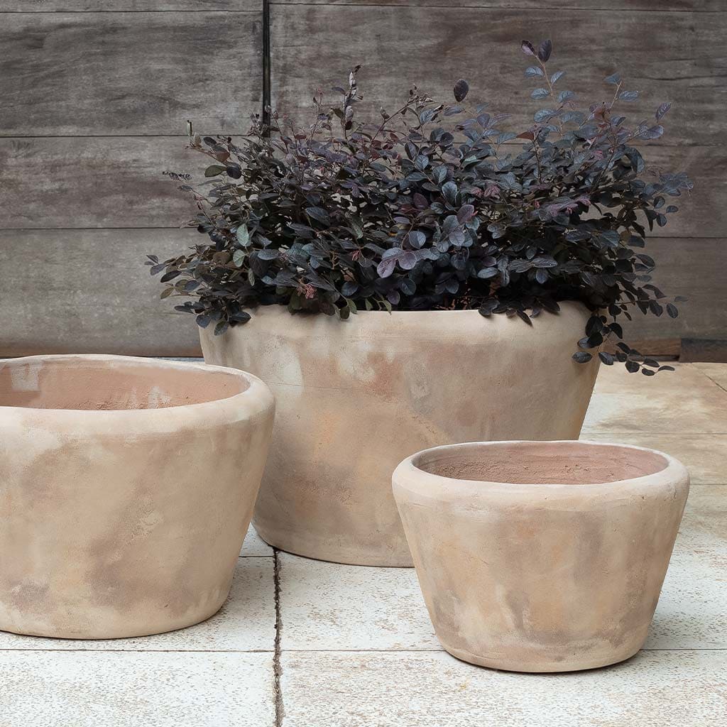 rustic clay plant pots Whitby Planter - Antico Terra Cotta