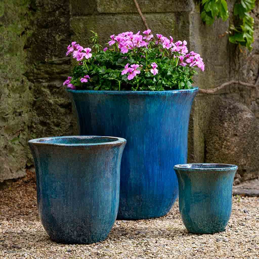 mediterranean outdoor plant pots Campania International Campana Planter in Mediterranean set of 3