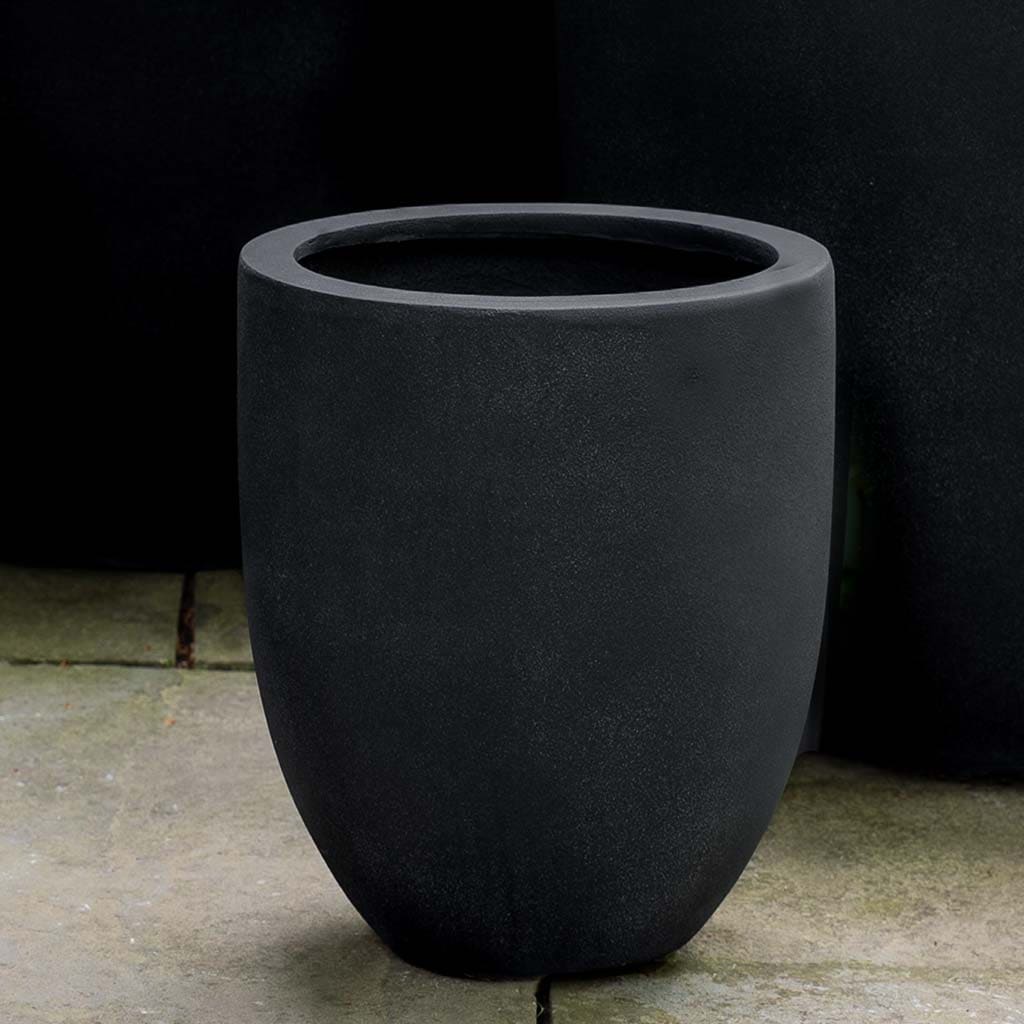 black concrete plant pot Campania International Bradford Planter Onyx Black Lite / Xsmall