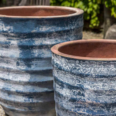 Campania International Sistina Planter in Vicolo Mare set of 2