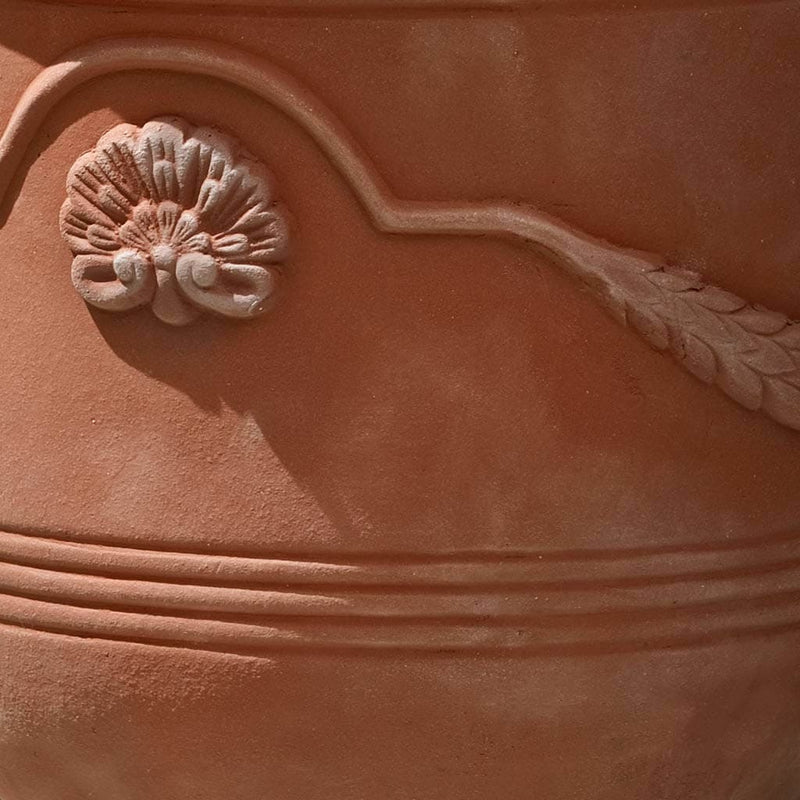 Campania International Coquille Anduze Urn in Terra Rosa set of 3
