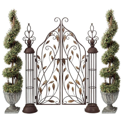 The Princess Entryway Metal Garden Gate by Design Toscano