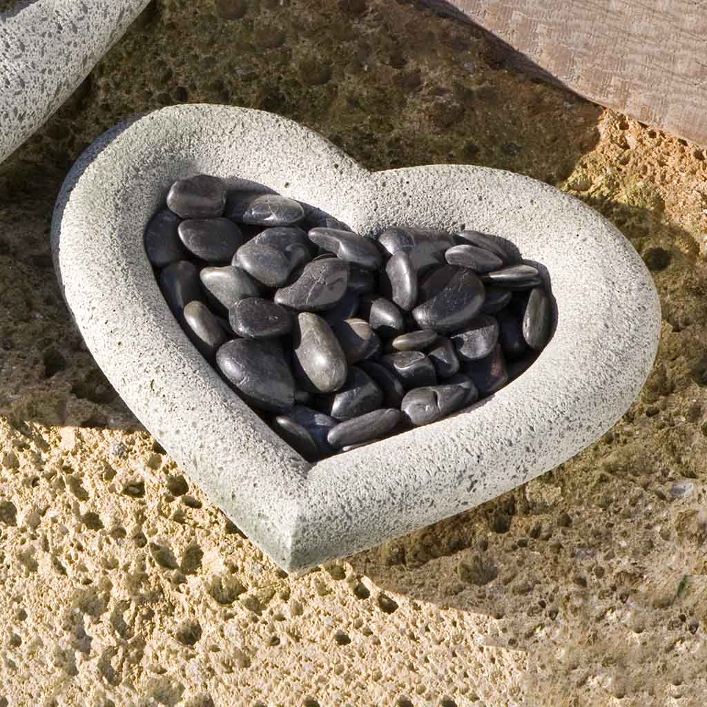 Campania International Heart Shell Birdbath