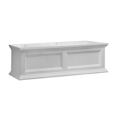 The Mayne Fairfield 3ft Window Box Planter, in the white finish, the unplanted planter detailed to show the shape and color clearly.
