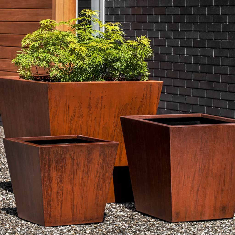 Campania International Steel Tampered Planter Set of 3