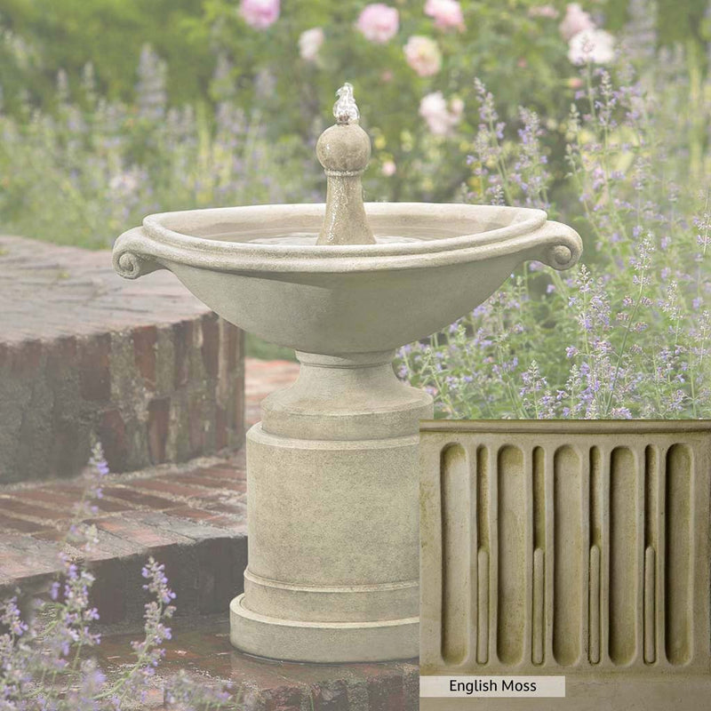 Ferro Rustico Nuovo Patina for the Campania International Borghese Fountain in Basin, red and orange blended in this striking color for the garden.