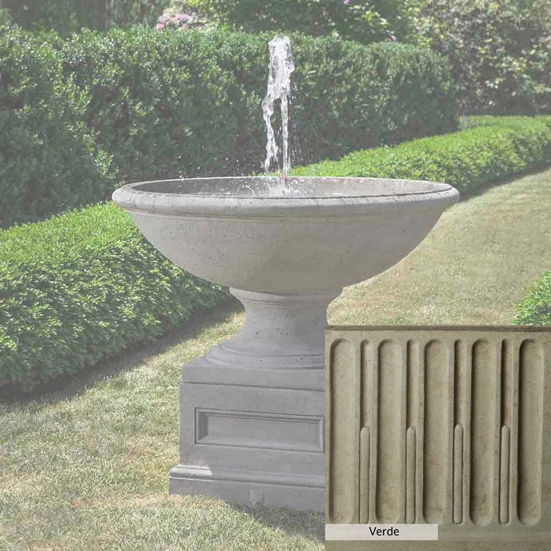 Verde Patina for the Campania International Condotti Fountain, green and gray come together in a soft tone blended into a soft green.