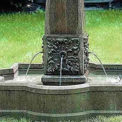 Campania International Palazzo Obelisk Fountain detail of fountain.