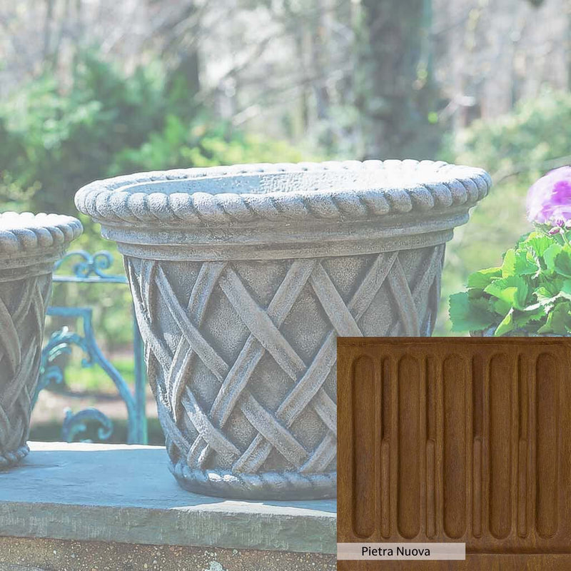Pietra Nuova Patina for the Campania International English Weave Large Planter, a rich brown blended with black and orange.