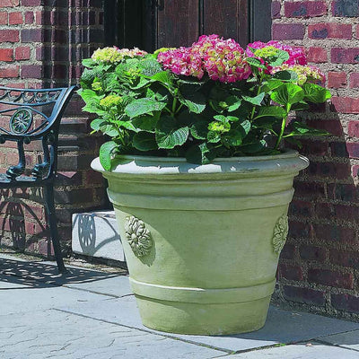 Campania International Certosa Medallion Planter, displayed in the best-selling hand-applied color.