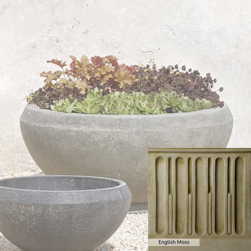 English Moss Patina for the Campania International Giulia Large Planter, green blended into a soft pallet with a light undertone of gray.