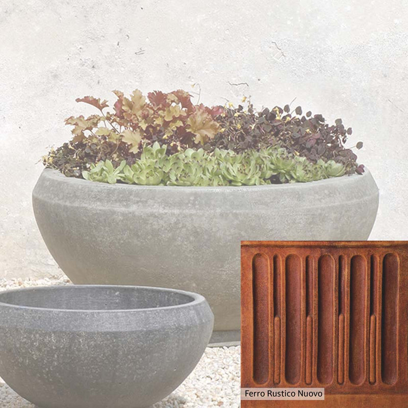 Ferro Rustico Nuovo Patina for the Campania International Giulia Large Planter, red and orange blended in this striking color for the garden.