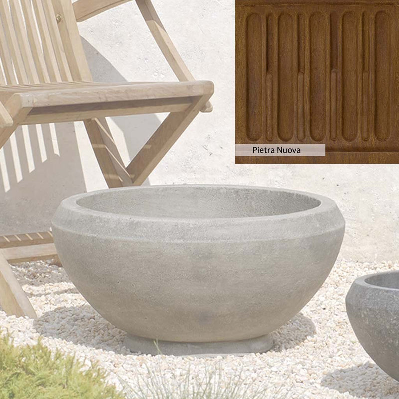 Pietra Nuova Patina for the Campania International Giulia Medium Planter, a rich brown blended with black and orange.