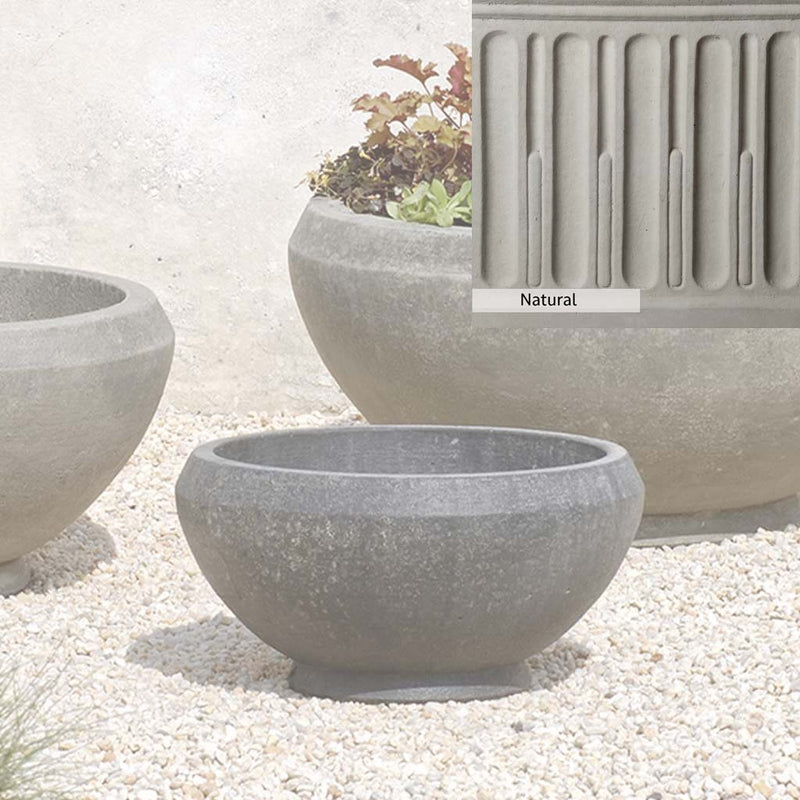 Natural Patina for theCampania International Giulia Small Planter is unstained cast stone, the brightest and whitest finish that will age.