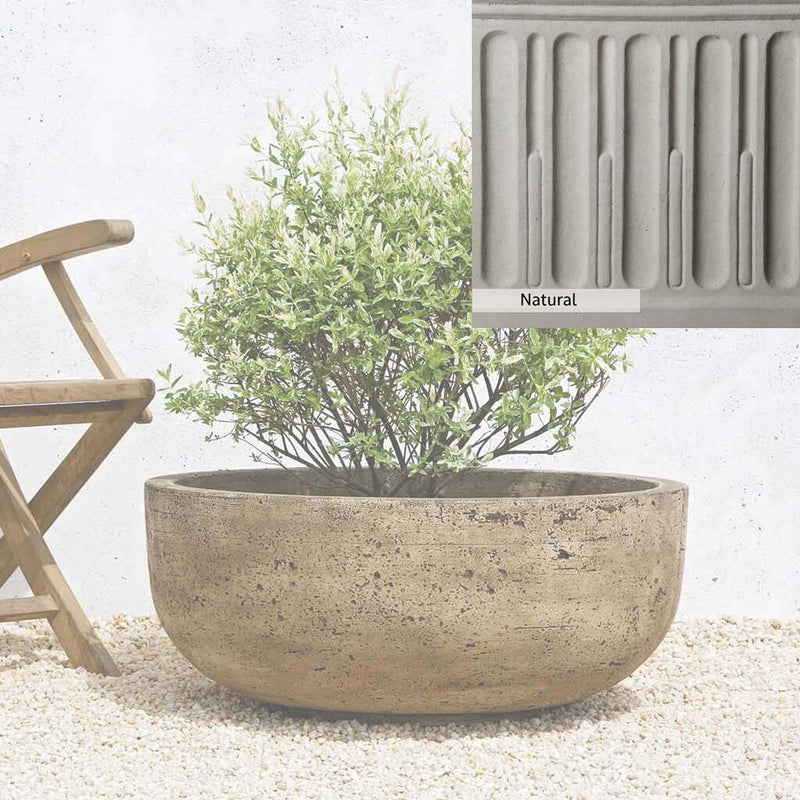 Natural Patina for theCampania International Mesa Large Planter is unstained cast stone, the brightest and whitest finish that will age.